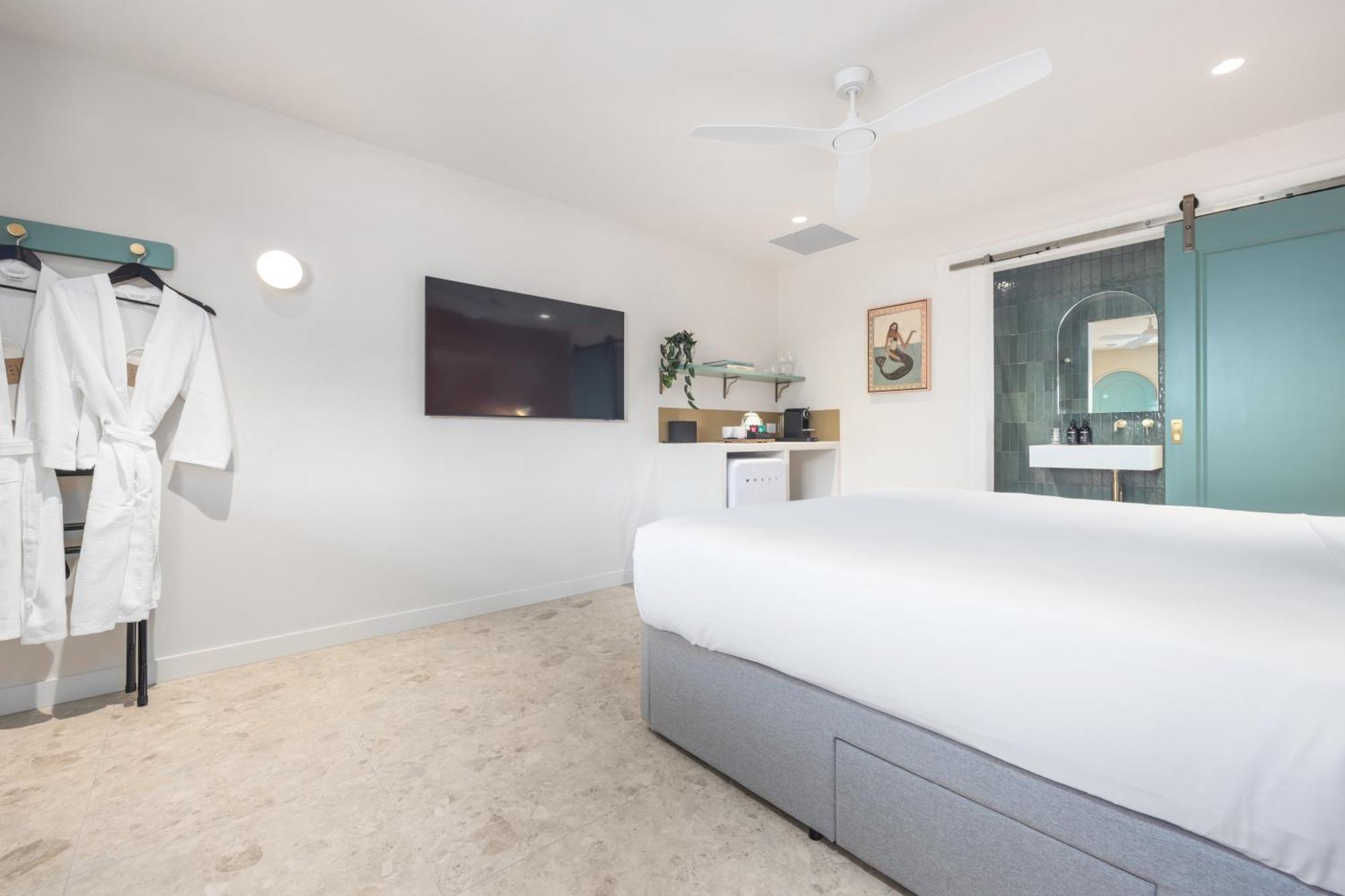 The Shores Miami Gold Coast Room photo